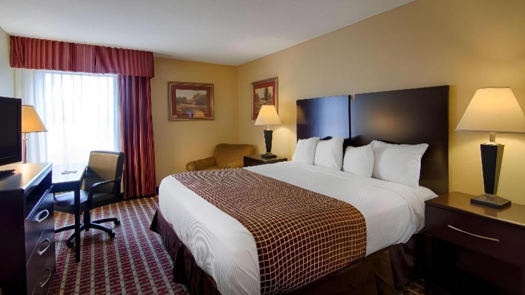 Surestay Plus Hotel Tarboro Kültér fotó