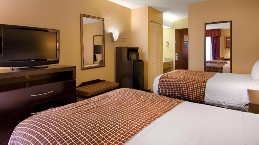 Surestay Plus Hotel Tarboro Kültér fotó