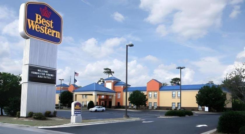 Surestay Plus Hotel Tarboro Kültér fotó